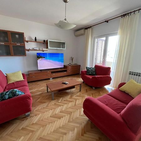 Apartment Lily Подстрана Экстерьер фото