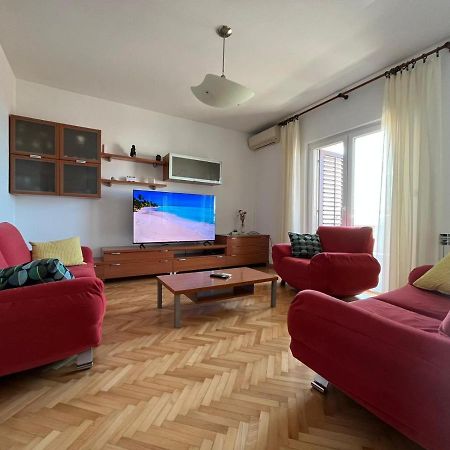 Apartment Lily Подстрана Экстерьер фото