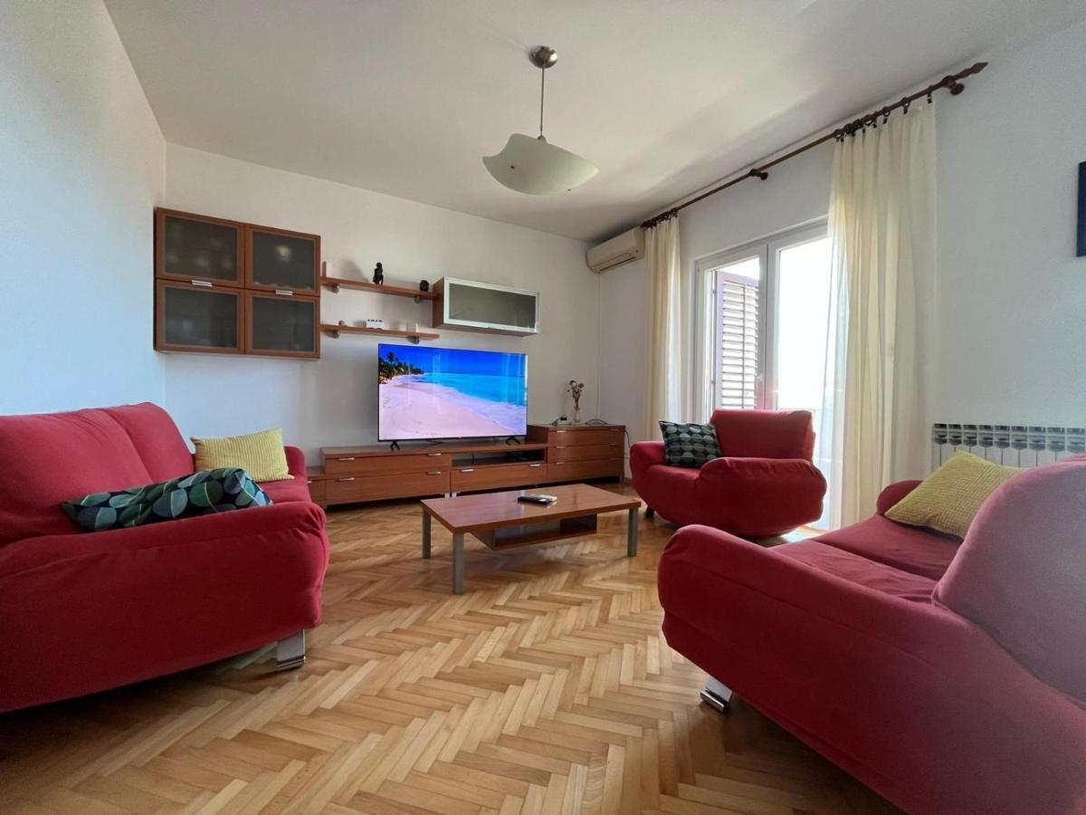 Apartment Lily Подстрана Экстерьер фото