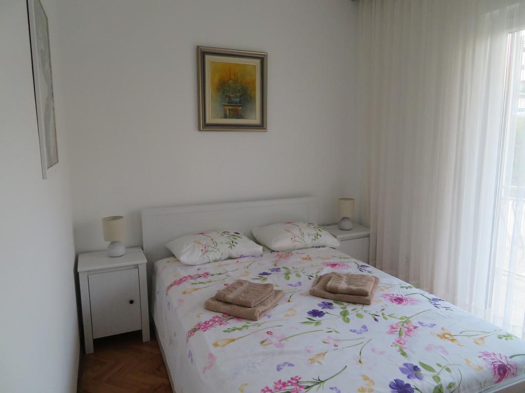 Apartment Lily Подстрана Экстерьер фото